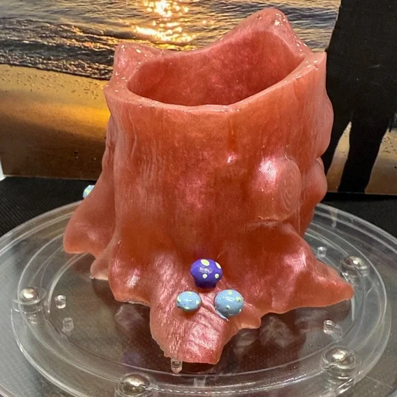 Handcrafted Resin Tree Trunk - Picture 7 of 11